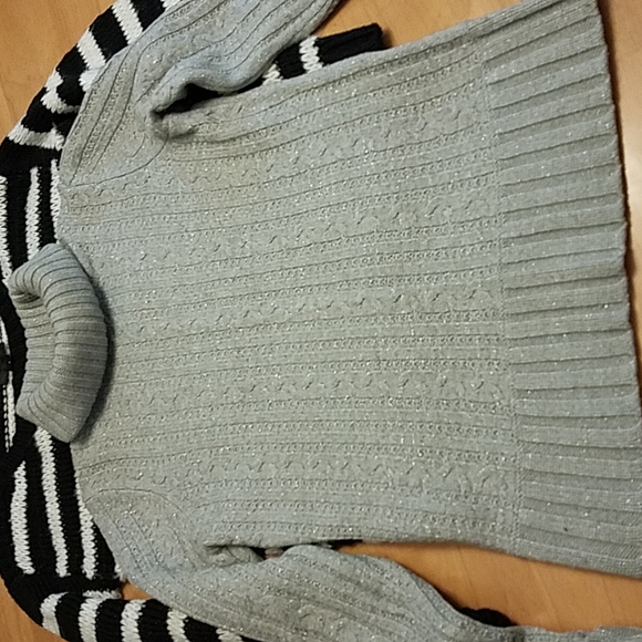 Sparkly sweater lot - Picture 3 of 7